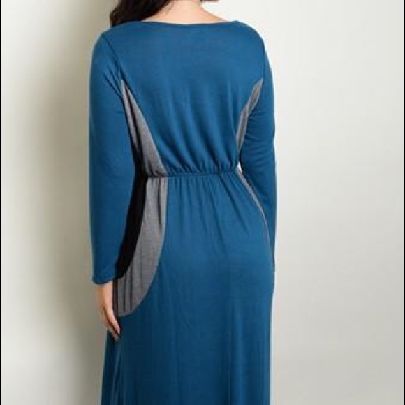 ❗️CLOSING SALE❗️PLUS:Teal Long Sleeve Maxi Dress - Picture 3 of 3